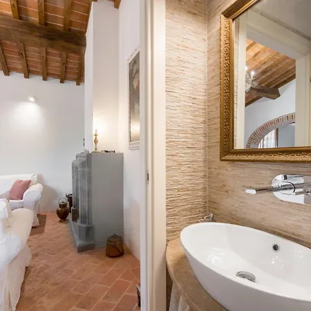 Vineyard's With Pool, Ac, Wifi - Siena Villa